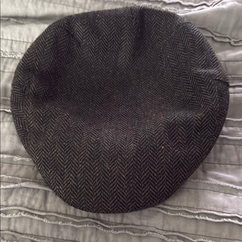 Stylish Black and Gray Herringbone “The Quiet Man” Cap